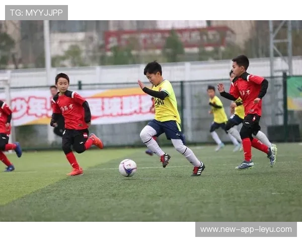 2026年足球青训导师带教成果视频被列为示范教材资源，足球青训人才