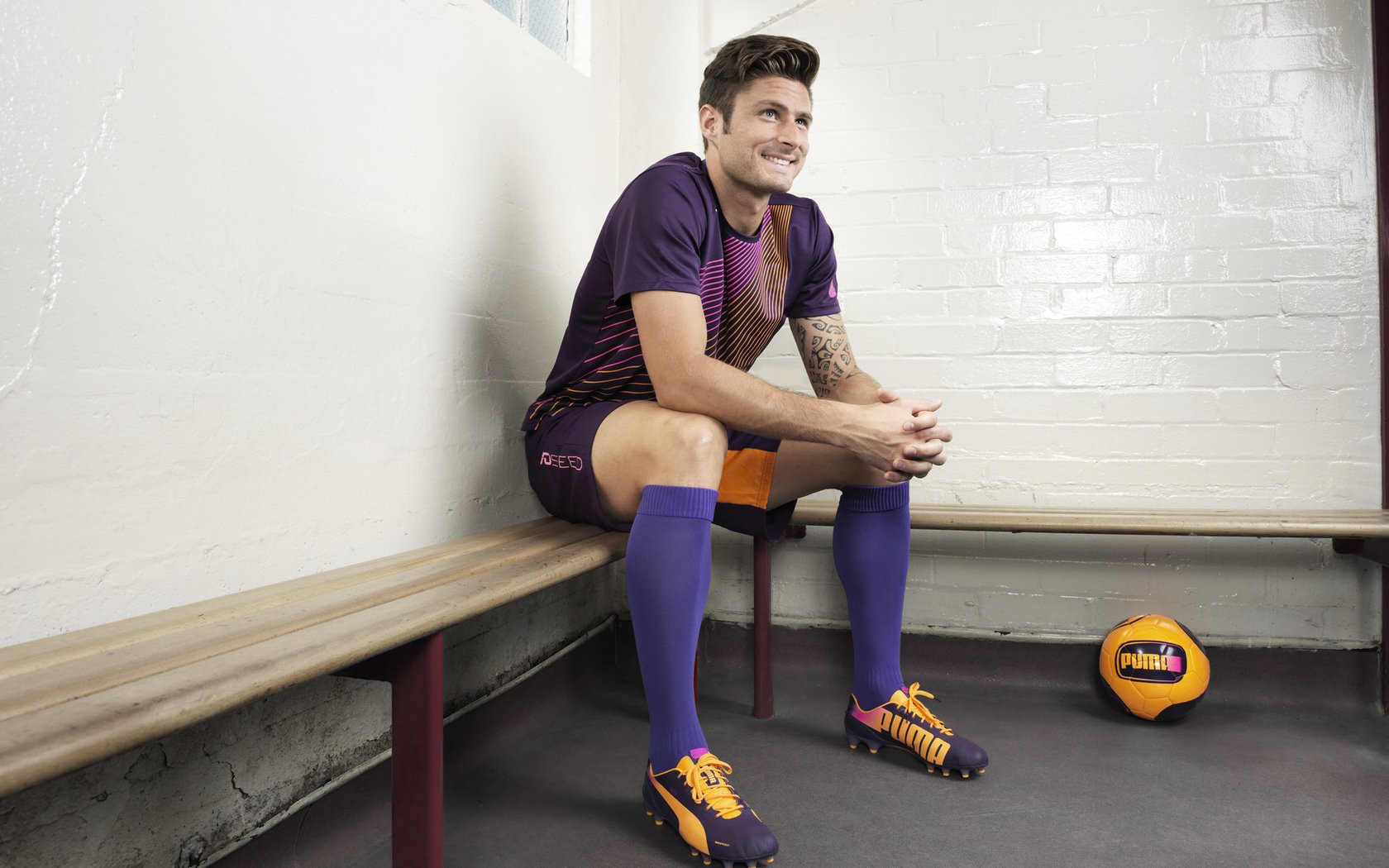 乐鱼体育官网-中国羽毛球队发布奥运参赛阵容重视双打组合，中国羽毛球混双奥运会